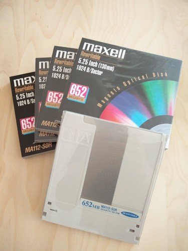 Maxell mo disk -  5x,